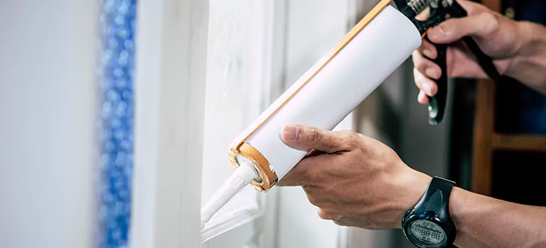 Residential Window Caulking in Belmont, CA